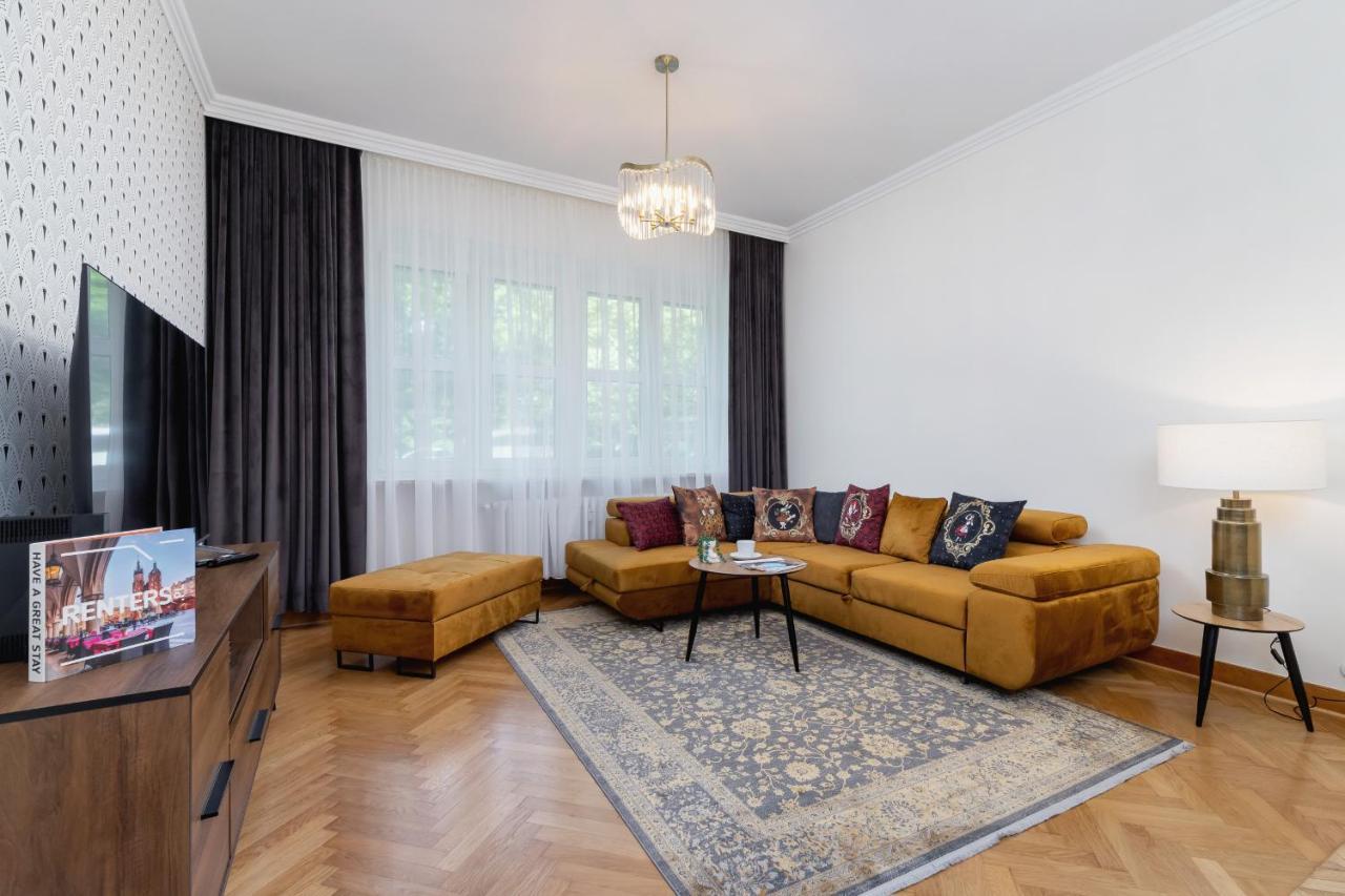 Luxurious & Unique Apartment Mickiewicza Cracow By Renters Prestige Krasków Eksteriør bilde