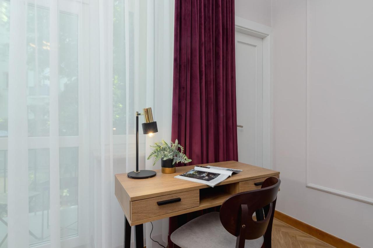 Luxurious & Unique Apartment Mickiewicza Cracow By Renters Prestige Krasków Eksteriør bilde