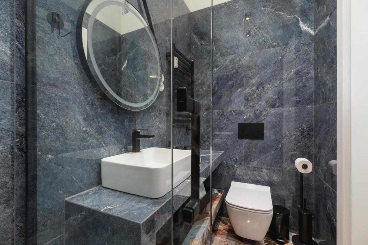 Luxurious & Unique Apartment Mickiewicza Cracow By Renters Prestige Krasków Eksteriør bilde
